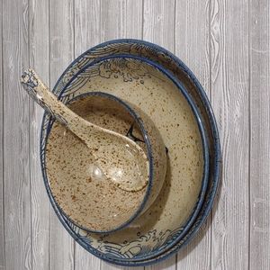 Japanese ramen Stonewear bowls new with out tags box 3 Piece Set